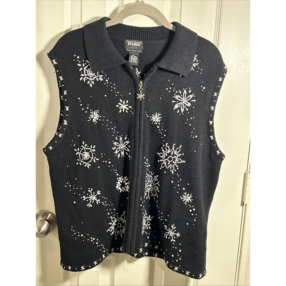 Women's‎ STUDIO JOY Holiday Zip Up Sweater Vest ~ Black White Snowflakes Size XL